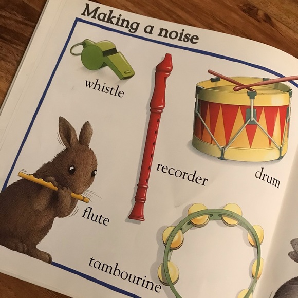 Little Rabbits First Word Book - Picture 5 of 6